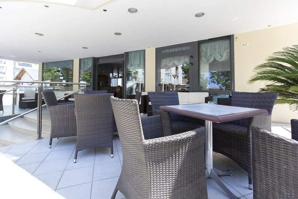 Hotel Metropole Римини Италия