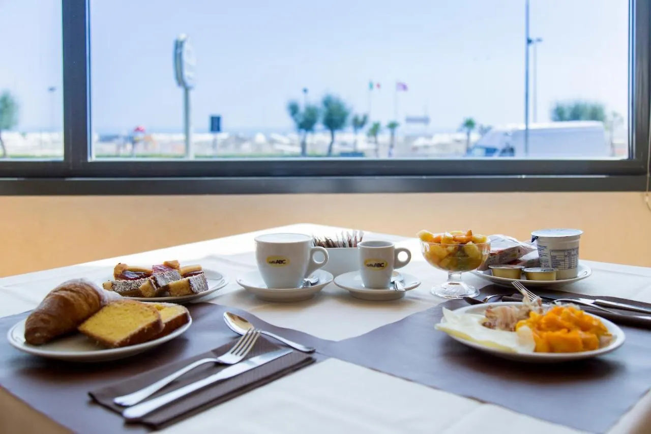 Hotel Metropole Rimini 3*,  Italy