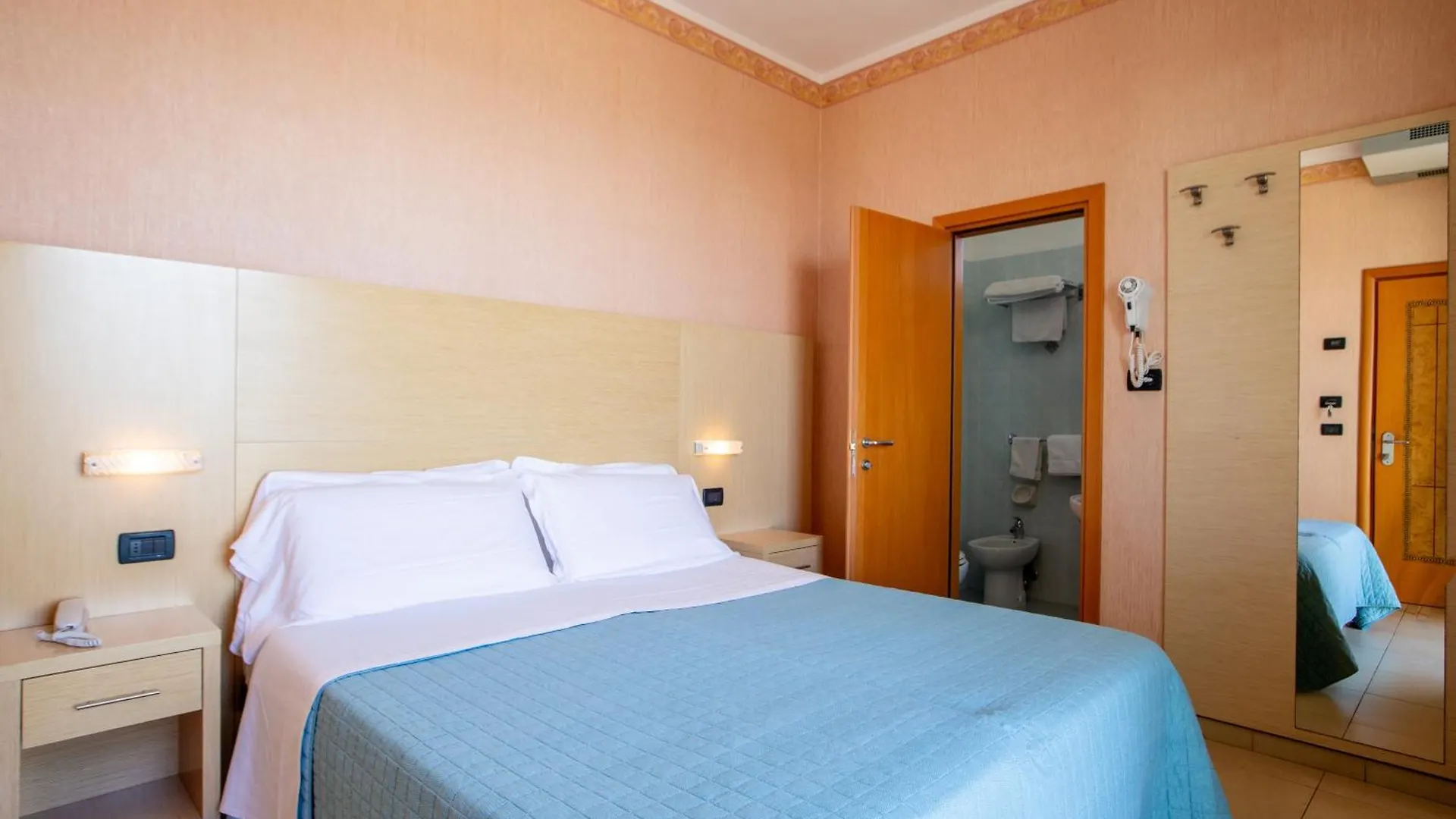 ***  Hotel Metropole Rimini Italië